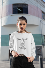 Lade das Bild in den Galerie-Viewer, Jeder Tag ist Muttertag Crop Sweatshirt